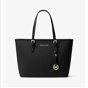 Michael Kors Jet Set Tote Bag